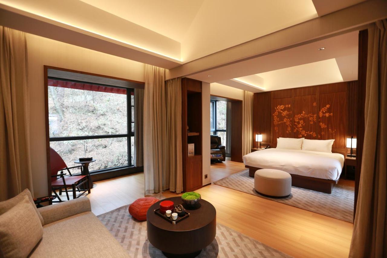 Wudang Mountain The Yew House Hotel Wudangshan Kamer foto